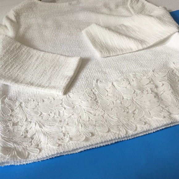 Ann Taylor Cream Top - Picture 4 of 8